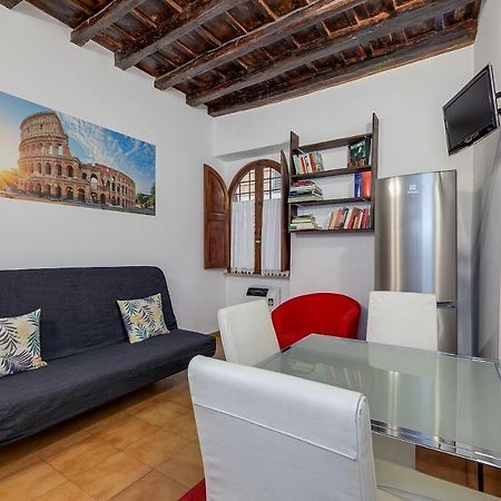 Colosseum Country Chic Apartment Rome Bagian luar foto