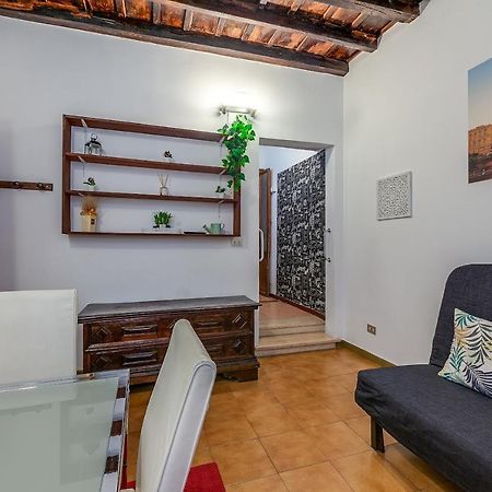 Colosseum Country Chic Apartment Rome Bagian luar foto