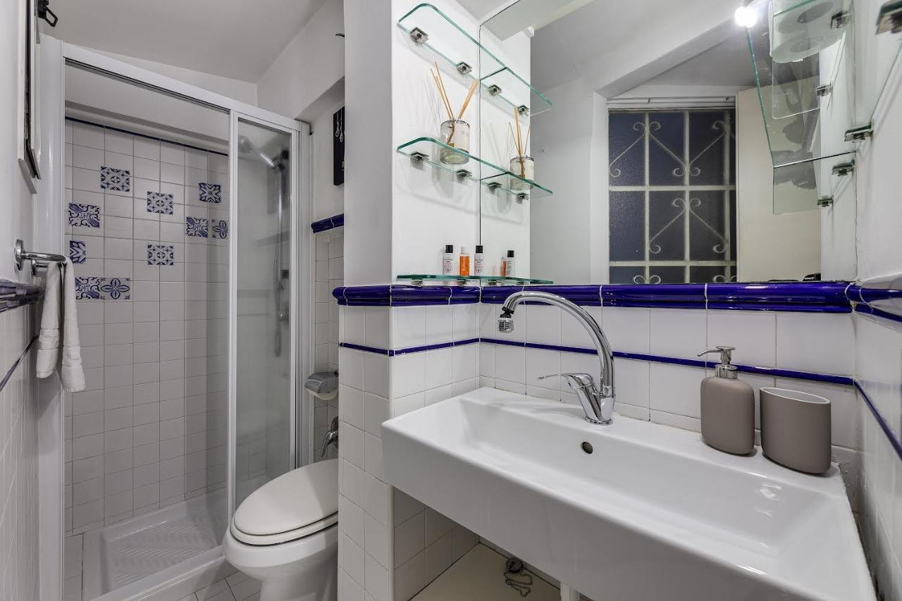 Colosseum Country Chic Apartment Rome Bagian luar foto